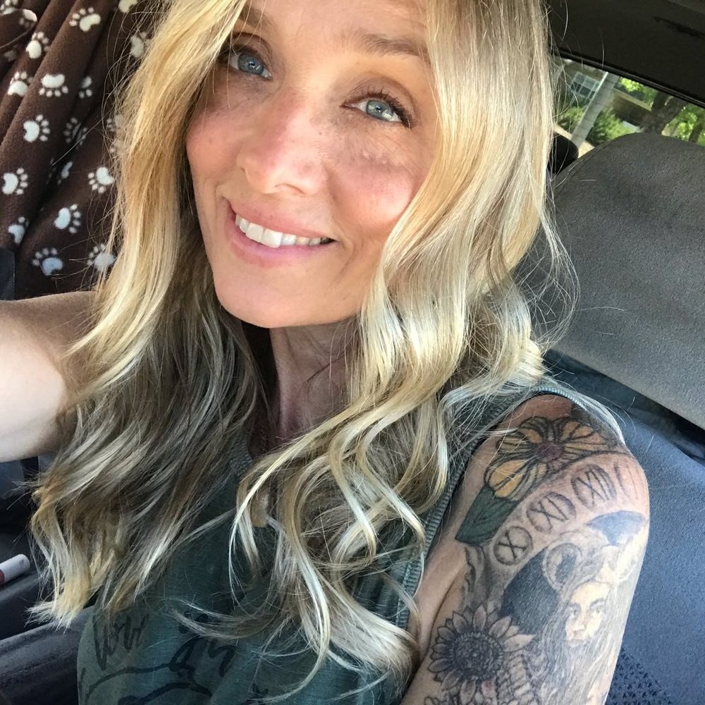 Meet your Posher, Christine